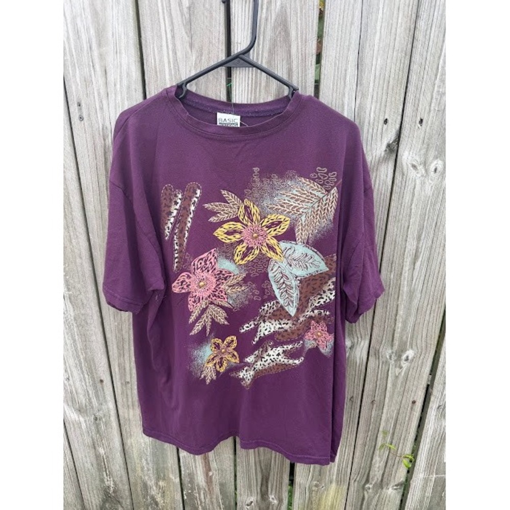 Vintage 90s Boho Basic Editions T-Shirt XL Purple Floral Leopard Print Tee Flaws